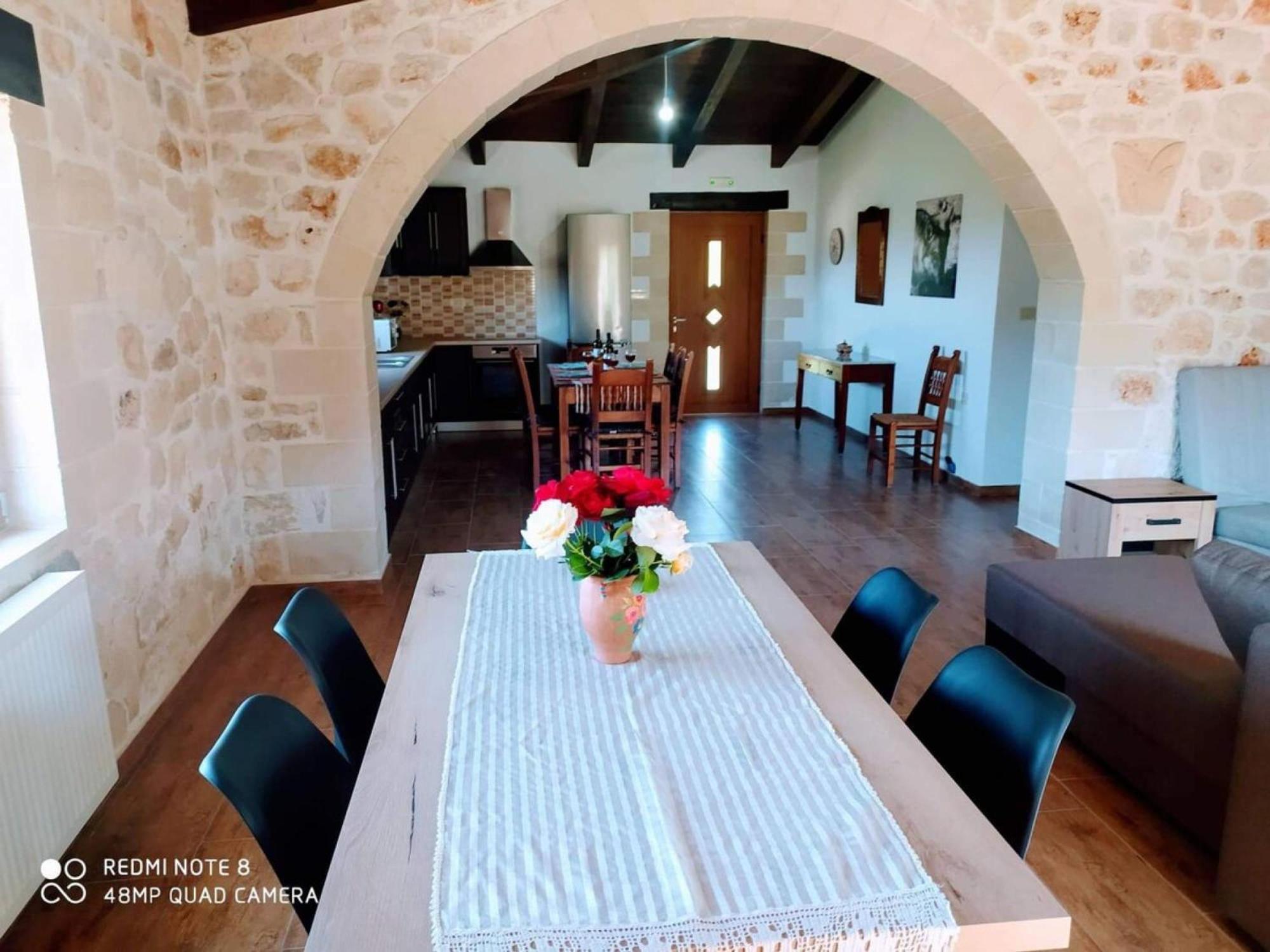 Traditional Villa In Pemonia מראה חיצוני תמונה